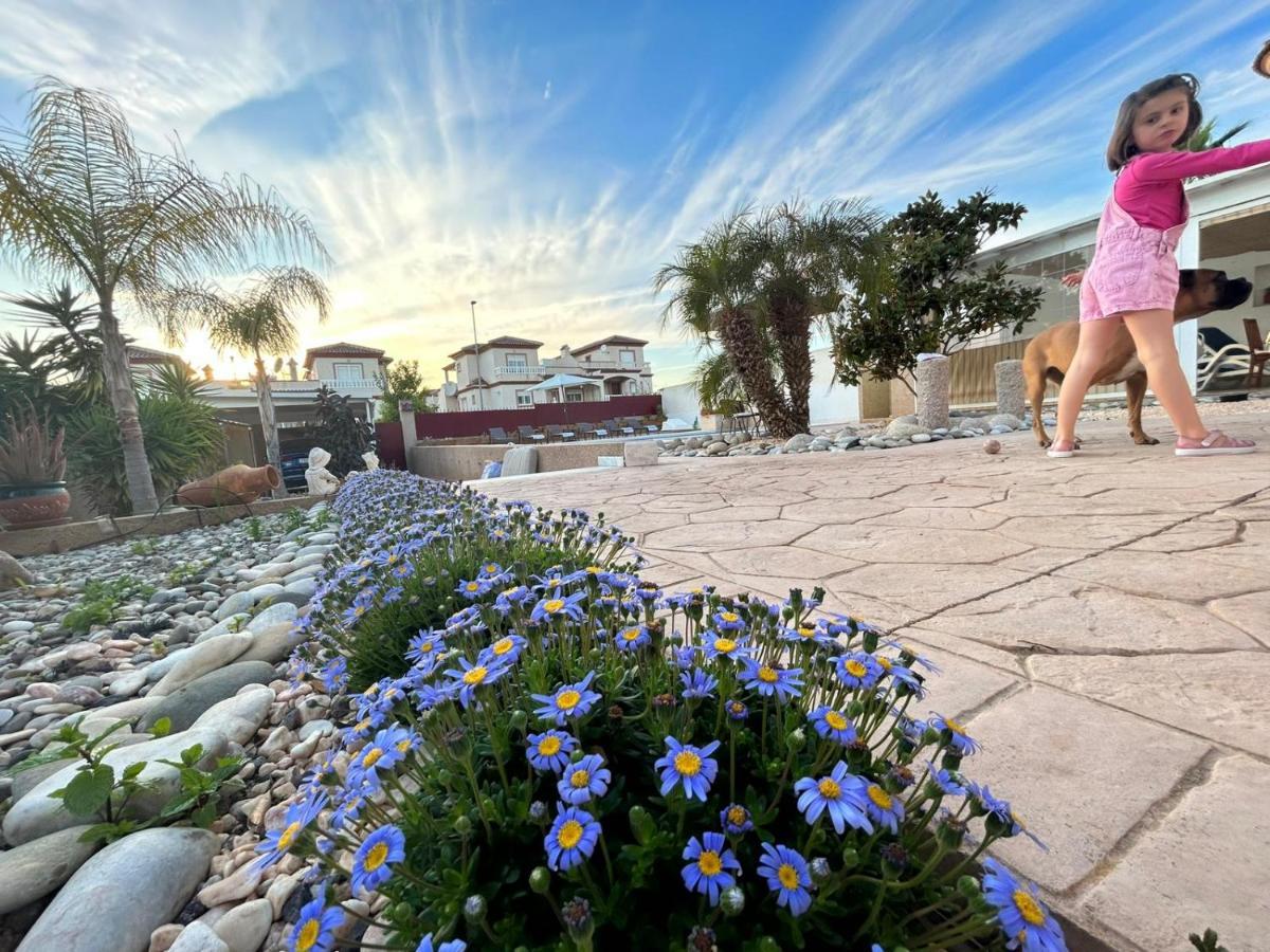 Fantastica Villa Familiar En La Marina San Fulgencio Buitenkant foto
